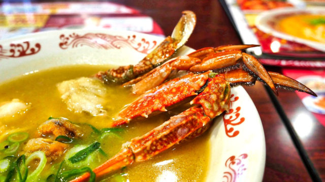 【実食レポ】バーミヤンの『海鮮4種の濃厚渡り蟹ラーメン』は丼からワタリガニがはみ出る豪快麺！