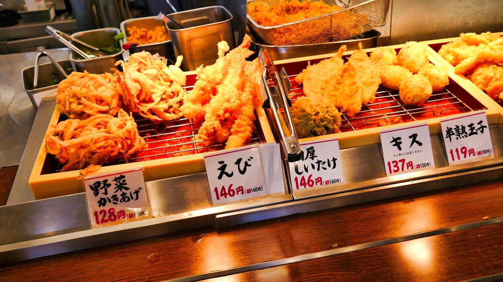 丸亀製麺の『天ぷらお持ち帰り5個以上で30%割引』